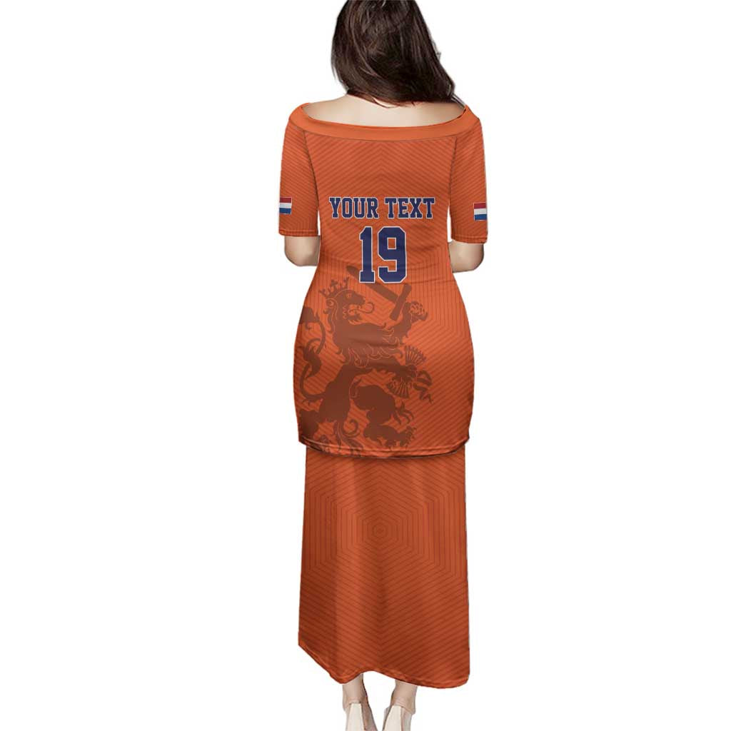 Custom World Football 2026 Netherlands Family Matching Puletasi and Hawaiian Shirt Holland Oranje Dutch Lion - Wonder Print Shop