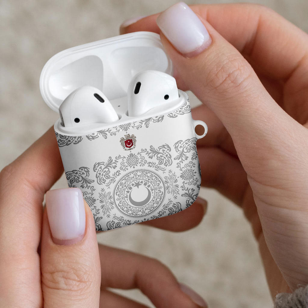World Football 2026 Turkey AirPods Case Crescent Stars Ottoman Baroque White Version