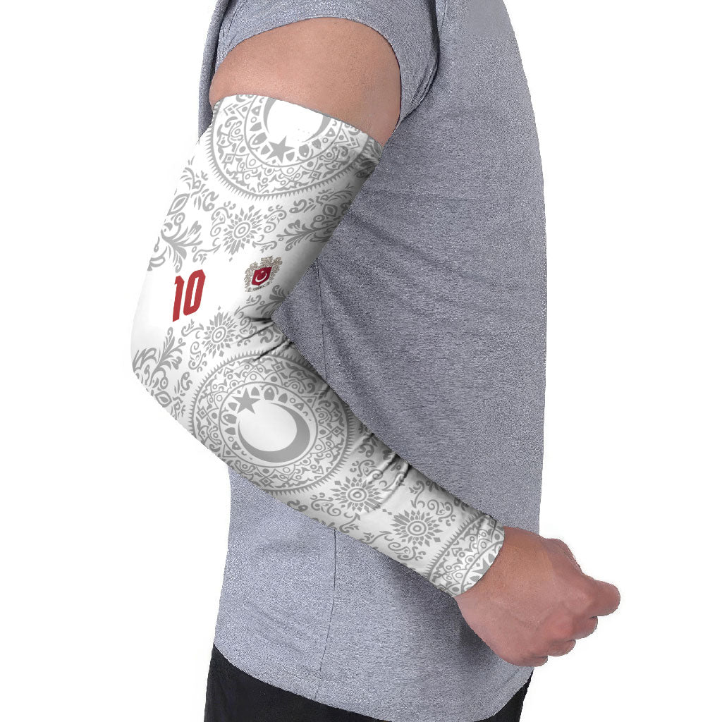 Custom World Football 2026 Turkey Arm Sleeves Crescent Stars Ottoman Baroque White Version