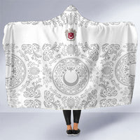 World Football 2026 Turkey Hooded Blanket Crescent Stars Ottoman Baroque White Version
