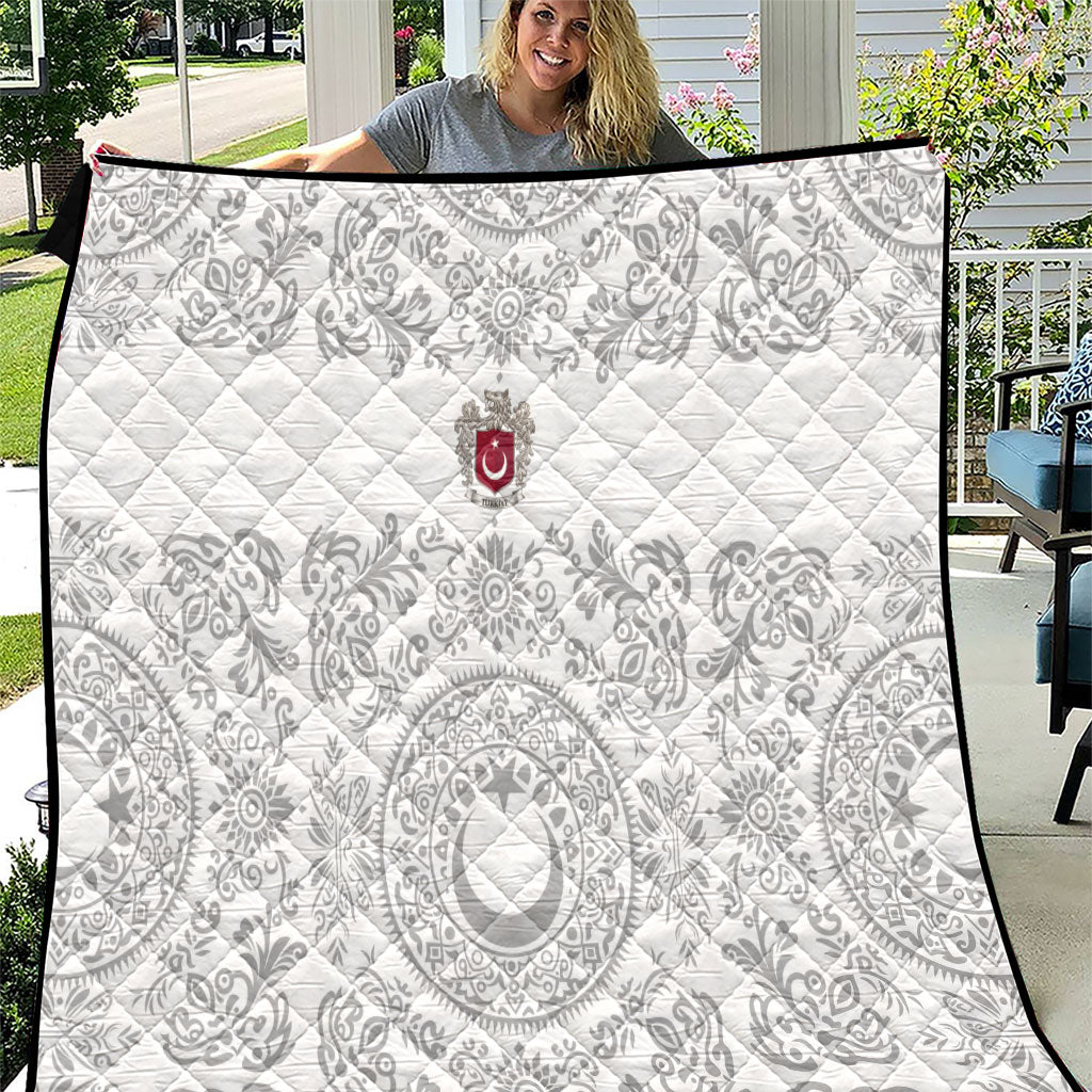 World Football 2026 Turkey Quilt Crescent Stars Ottoman Baroque White Version