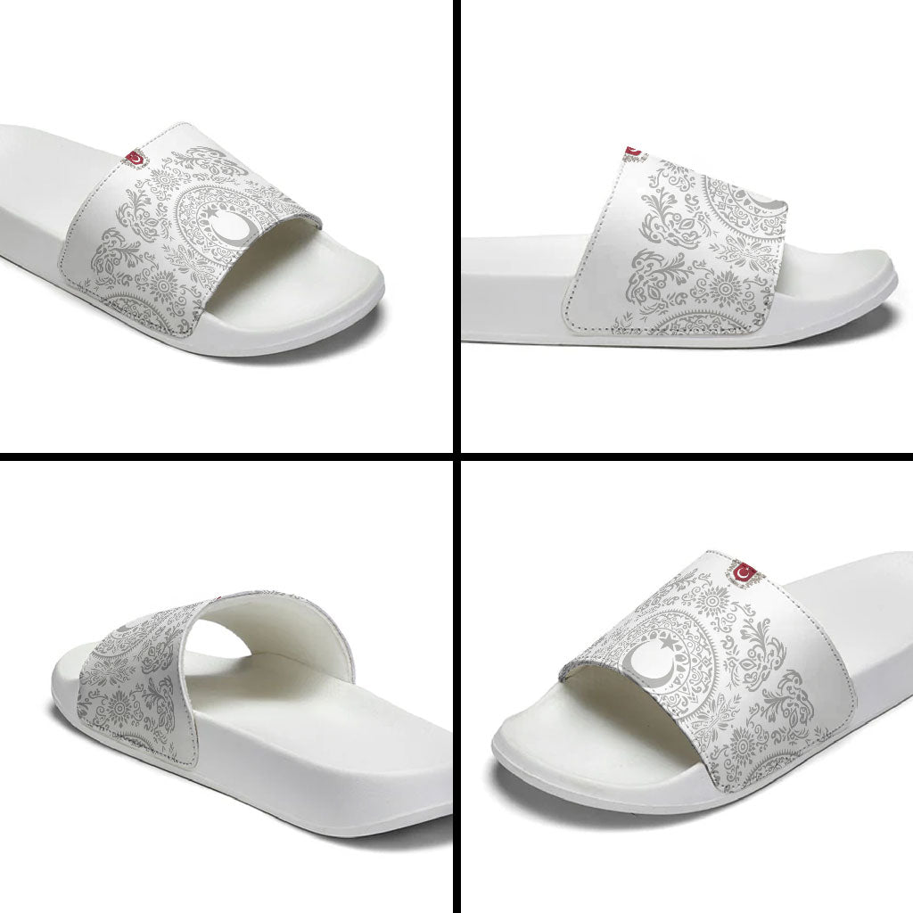 World Football 2026 Turkey Slide Sandals Crescent Stars Ottoman Baroque White Version