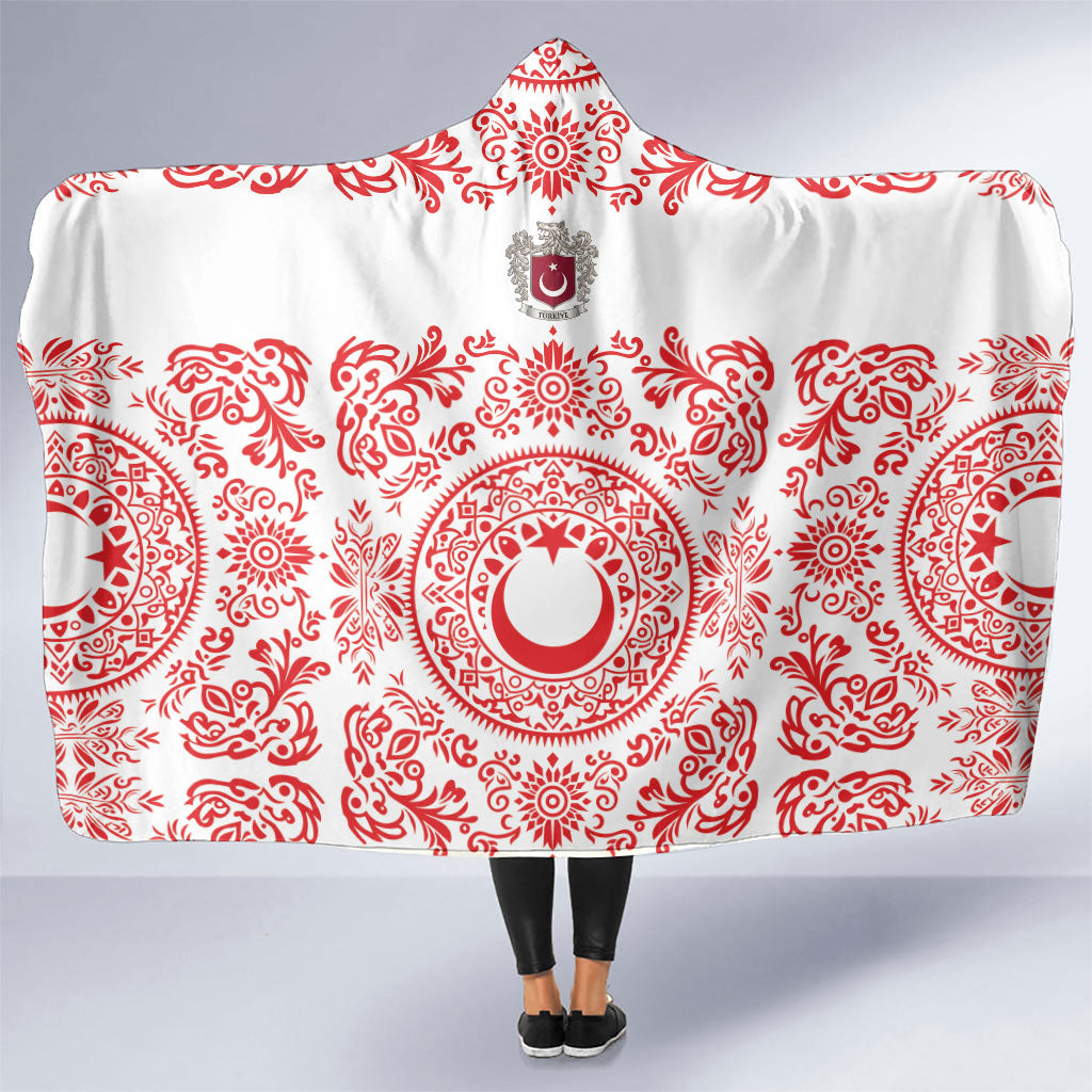 World Football 2026 Turkey Hooded Blanket Crescent Stars Ottoman Baroque Red Version