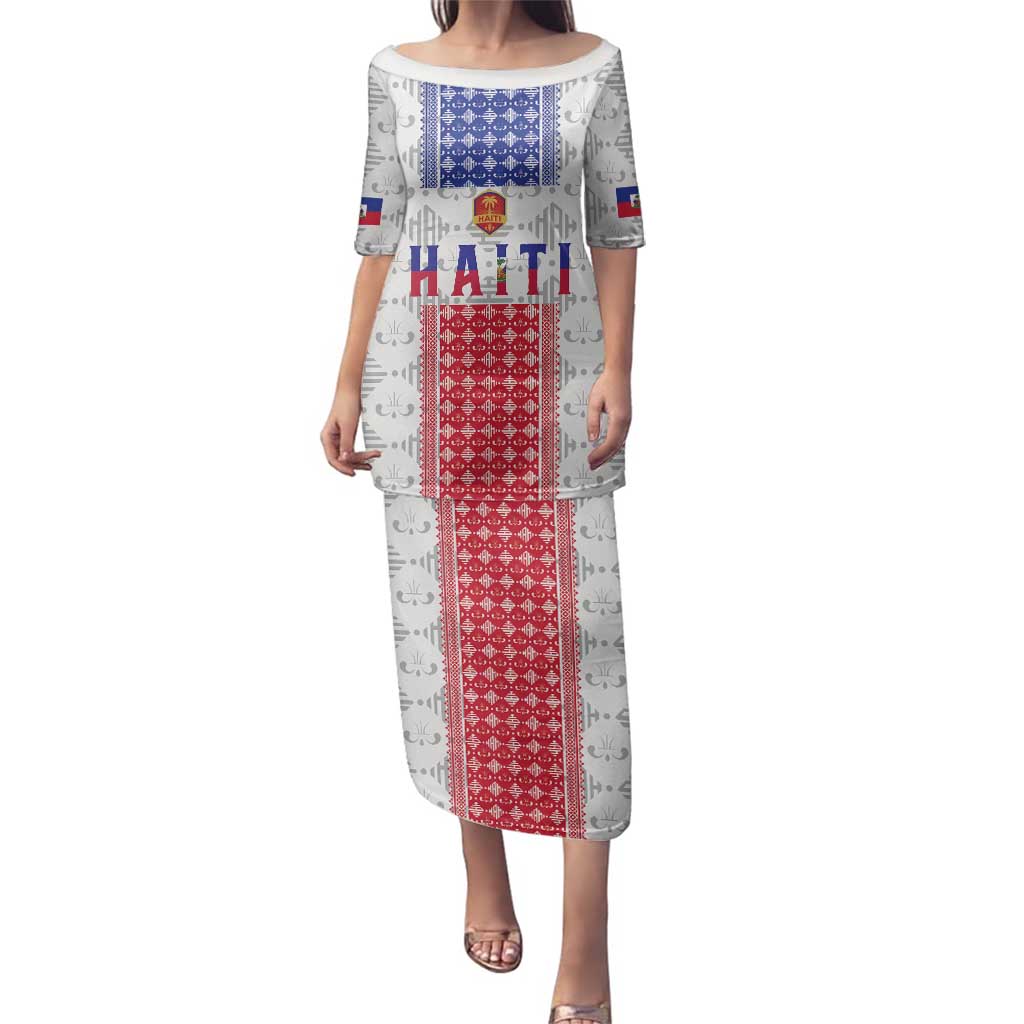 Custom Haiti Football Family Matching Puletasi and Hawaiian Shirt National Flag Design - Wonder Print Shop