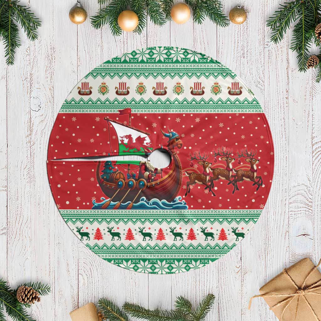 Wales Viking Santa Christmas Tree Skirt Funny Reindeer Norse Xmas - Wonder Print Shop