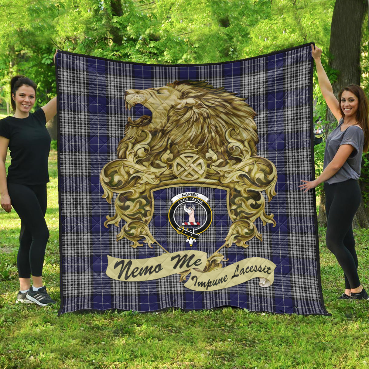 napier-tartan-quilt-with-motto-nemo-me-impune-lacessit-with-vintage-lion-family-crest-tartan-quilt-pattern-scottish-tartan-plaid-quilt-vintage-style