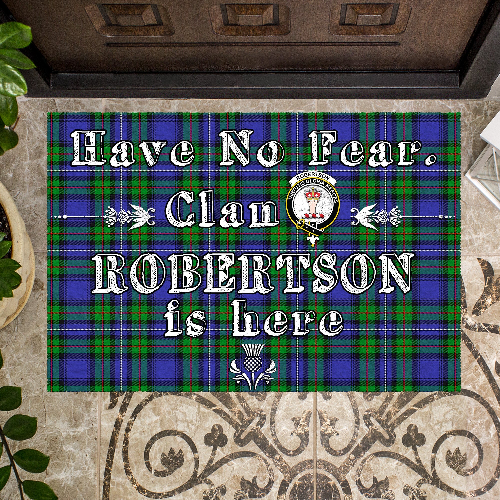 robertson-hunting-modern-clan-tartan-door-mat-family-crest-have-no-fear-tartan-door-mat