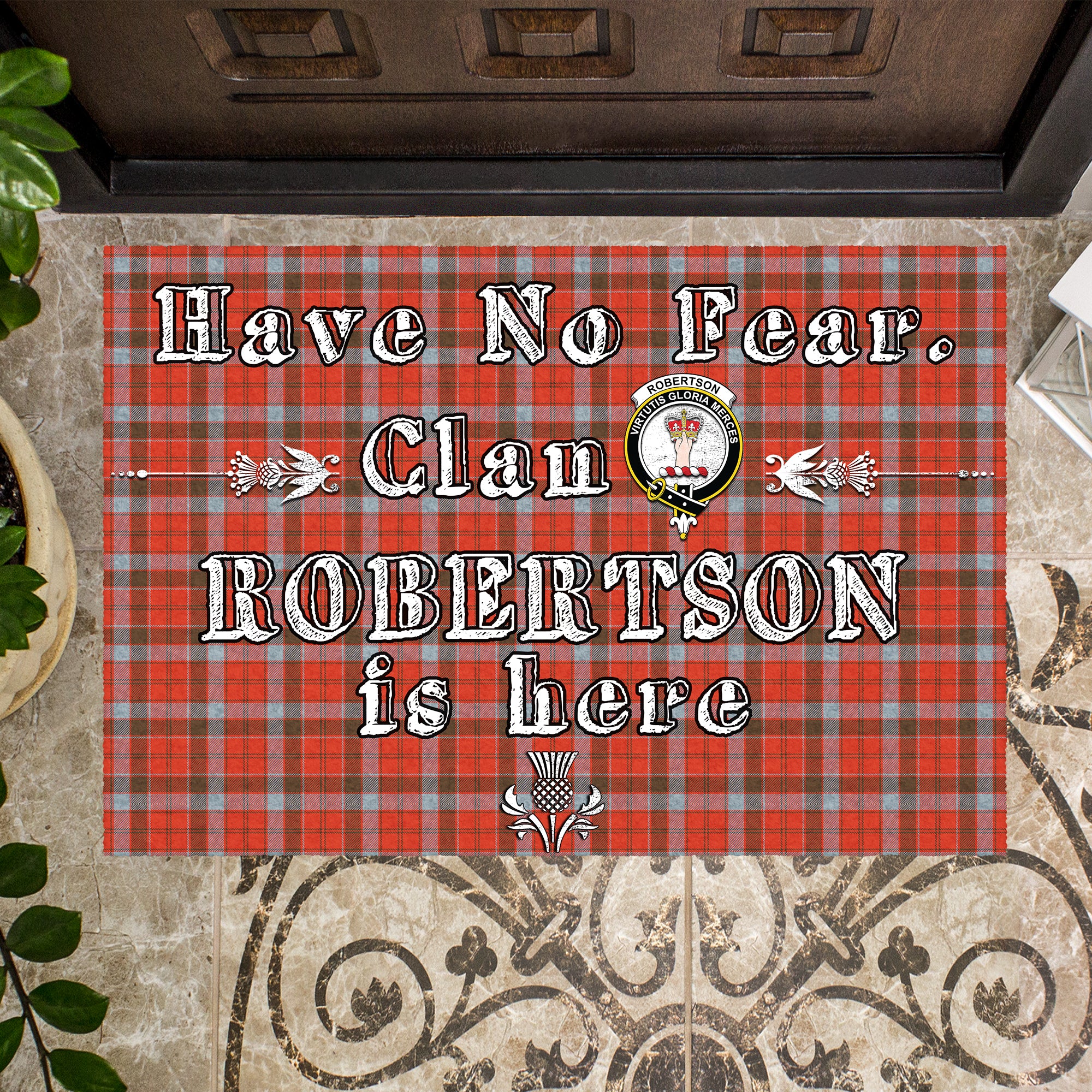 robertson-weathered-clan-tartan-door-mat-family-crest-have-no-fear-tartan-door-mat
