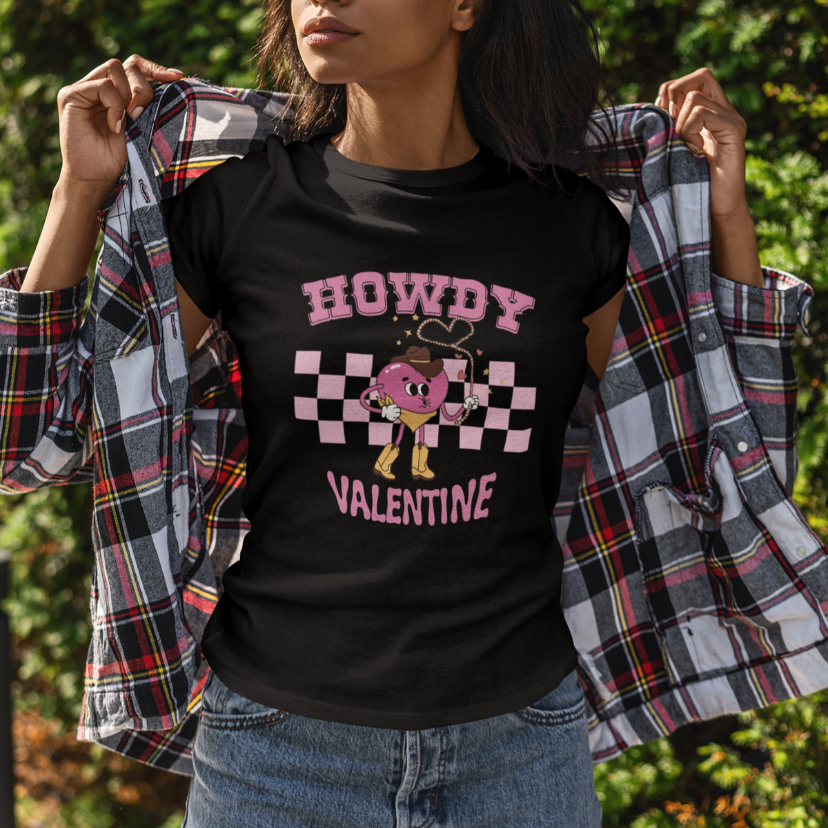 Valentine's Day T Shirt For Women Howdy Valentine Heart Retro Groovy - Wonder Print Shop