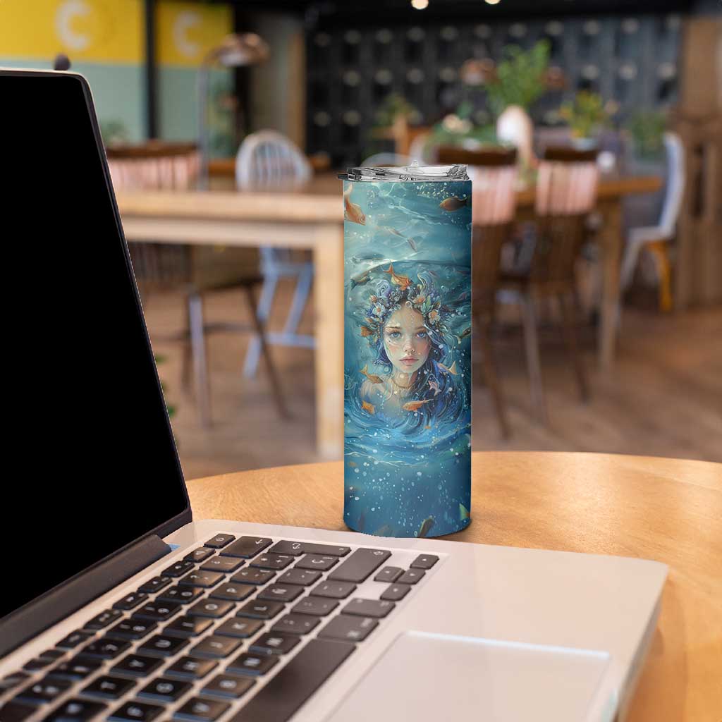 Beach Lovers Gifts For Women Skinny Tumbler Some Girls Are Just Born With The Beach In Their Souls