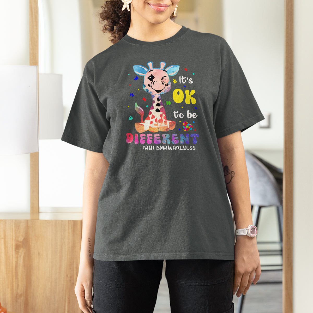 Cute Giraffe Autism T Shirt For Women It's Ok To Be Different - Wonder Print Shop