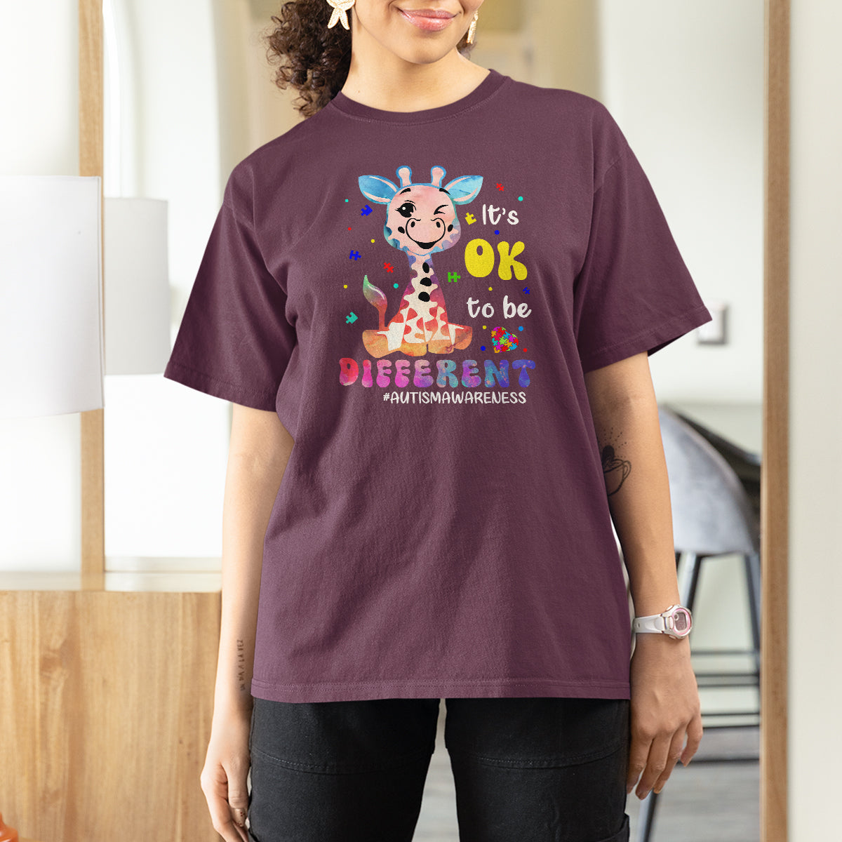 Cute Giraffe Autism T Shirt For Women It's Ok To Be Different - Wonder Print Shop
