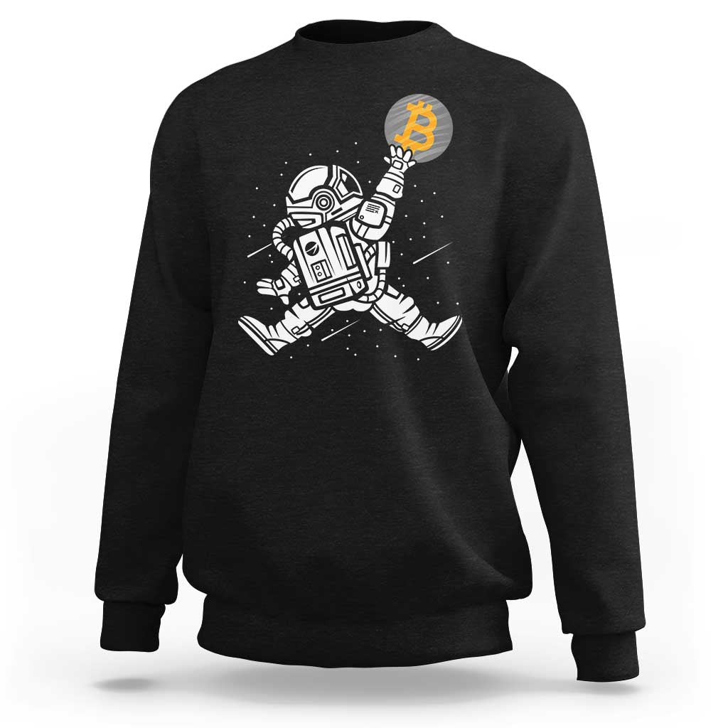 Funny Crypto Investing Sweatshirt Bitcoin HODL BTC Astronaut Trader