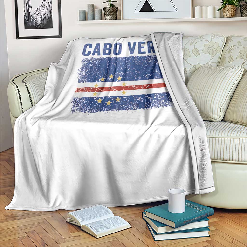 Cabo Verde Distressed Flag National Pride Throw Blanket Cape Verde Heritage Pride Retro Grunge Graphic