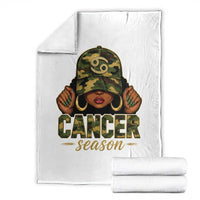Zodiac Queen Cancer Season Retro Camo Camouflage Graphic Throw Blanket June July Horoscope Birthday Gift Melanin Women