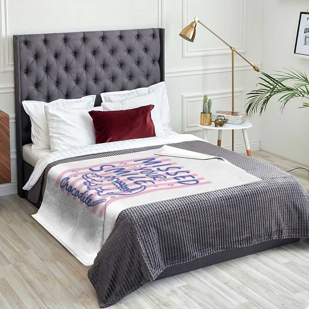 Cute Crocodile Pun Back To School Retro Preppy Throw Blanket Missed Your Smile Crocodile