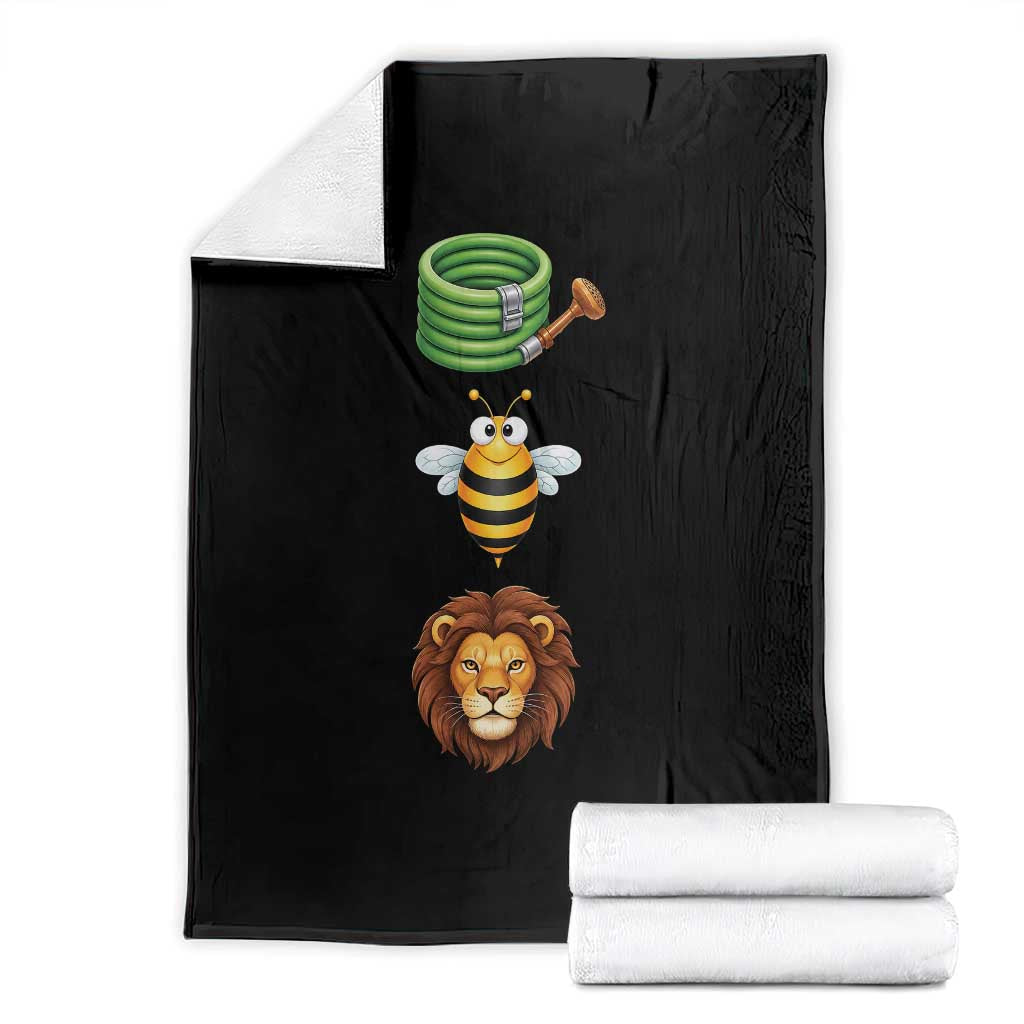 Hose Bee Lion Meme Slang Funny Sarcastic Pun Graphic Throw Blanket