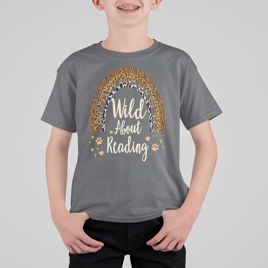 Wild About Reading T Shirt For Kid Teacher Student Back to School Retro Rainbow