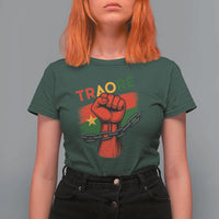 Traoré 2025 Burkina Faso Flag T Shirt For Women Raised Fist Broken Chains