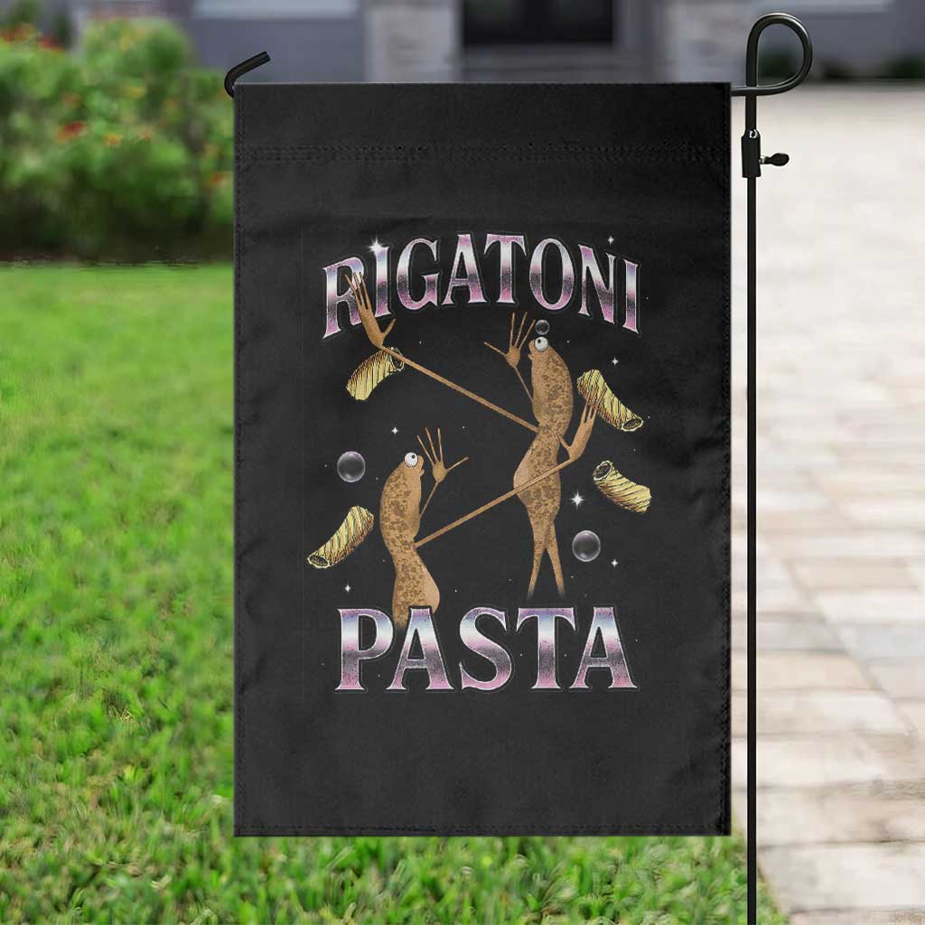 Rigatoni Pasta Lover Marcus The Worm Garden Flag Retro 90s Bootleg Weird Meme Internet Humor - Wonder Print Shop