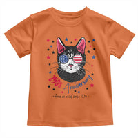 Free As A Cat Since 1776 Funny Patriotic Toddler T Shirt Cool American Flag Sunglasses Cat 250th Anniversary Semiquincentennial
