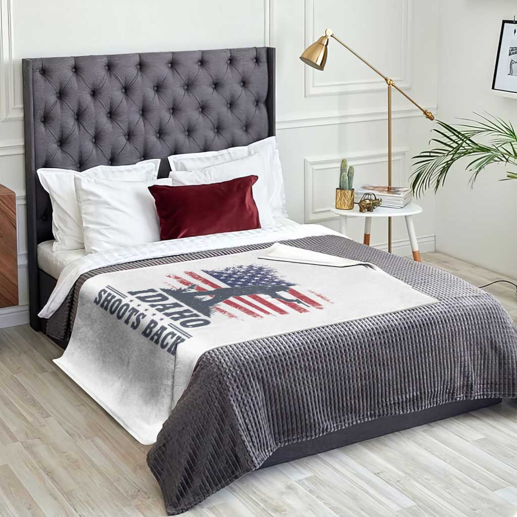 Idaho Shoots Back Distressed American Flag Throw Blanket Cowboy Gunslinger Graphic