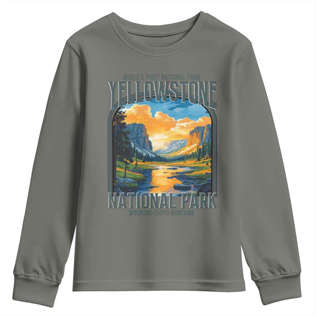 Yellowstone National Park Youth Sweatshirt Worlds First NP Retro Vintage Graphic