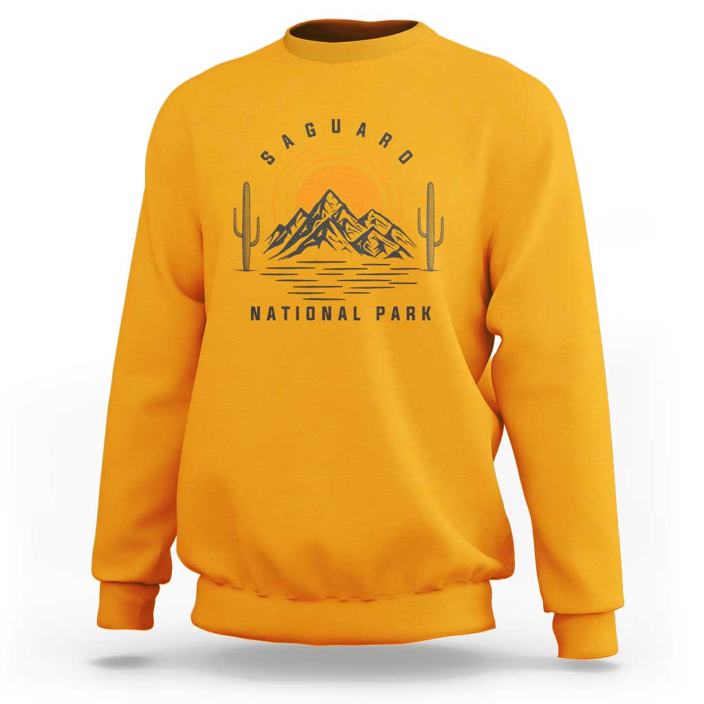 Retro Saguaro National Park Sunset Graphic Sweatshirt Vintage Arizona Desert Mountain Badge Souvenir