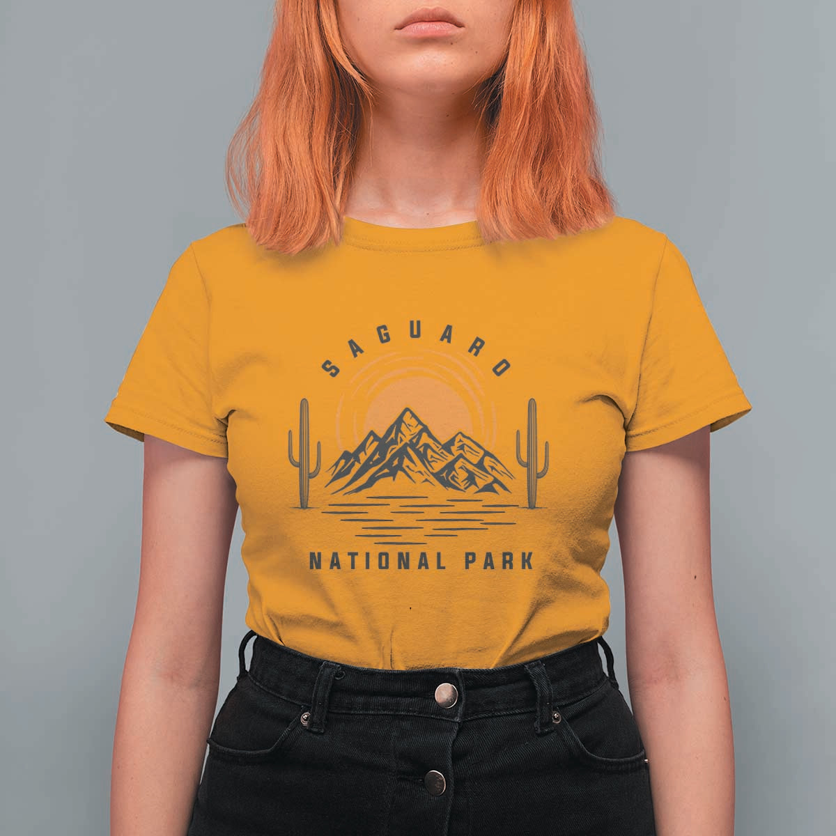 Retro Saguaro National Park Sunset Graphic T Shirt For Women Vintage Arizona Desert Mountain Badge Souvenir