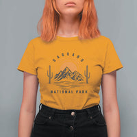 Retro Saguaro National Park Sunset Graphic T Shirt For Women Vintage Arizona Desert Mountain Badge Souvenir