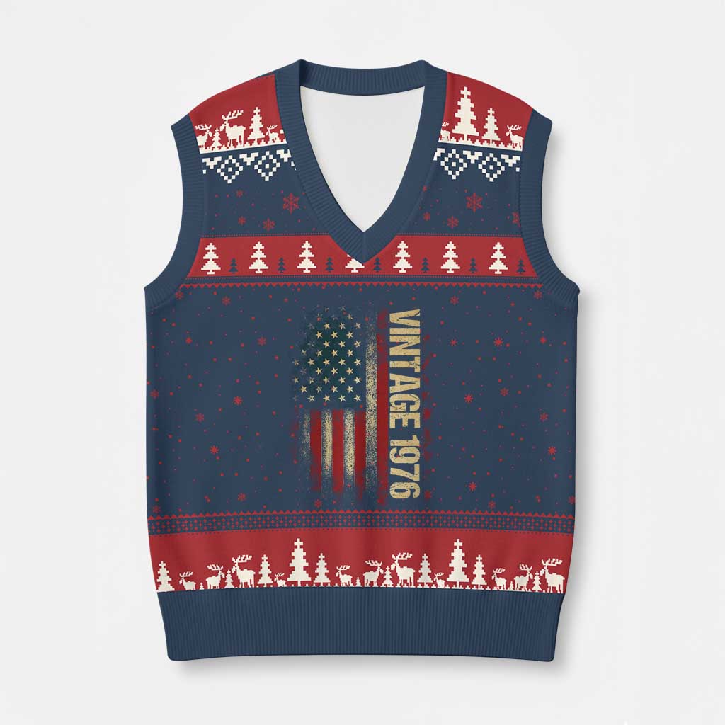 Vintage 1976 Distressed American Flag V-Neck Knit Sweater Vest Patriotic 50th Birthday Graphic