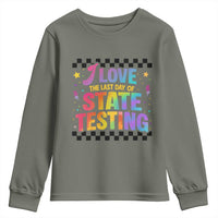 Funny I Love The Last Day Of State Testing Youth Sweatshirt Retro Rainbow Test Day Celebration Teacher Student