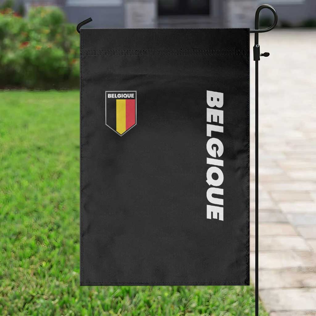 Belgique Belgium Flag Shield Minimalist Graphic Garden Flag French Belgian Pride and European Heritage Souvenir