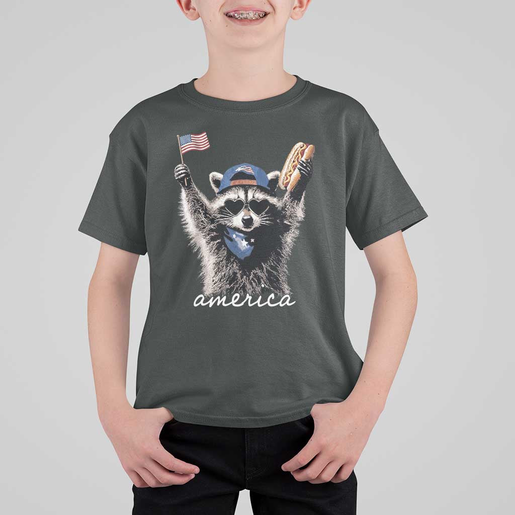 Funny America Raccoon Happy 4th of July T Shirt For Kid Holding Hotdog and US Flag Patriotic Graphic