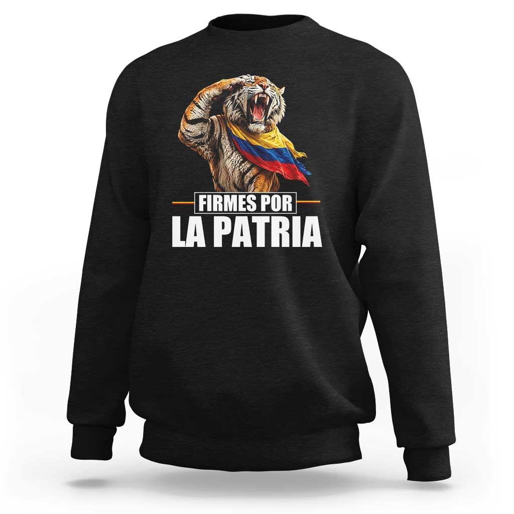 Firmes Por La Patria Colombian Pride Sweatshirt Roaring Saluting Tiger Patriotic Colombia Heritage Flag