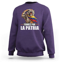 Firmes Por La Patria Colombian Pride Sweatshirt Roaring Saluting Tiger Patriotic Colombia Heritage Flag