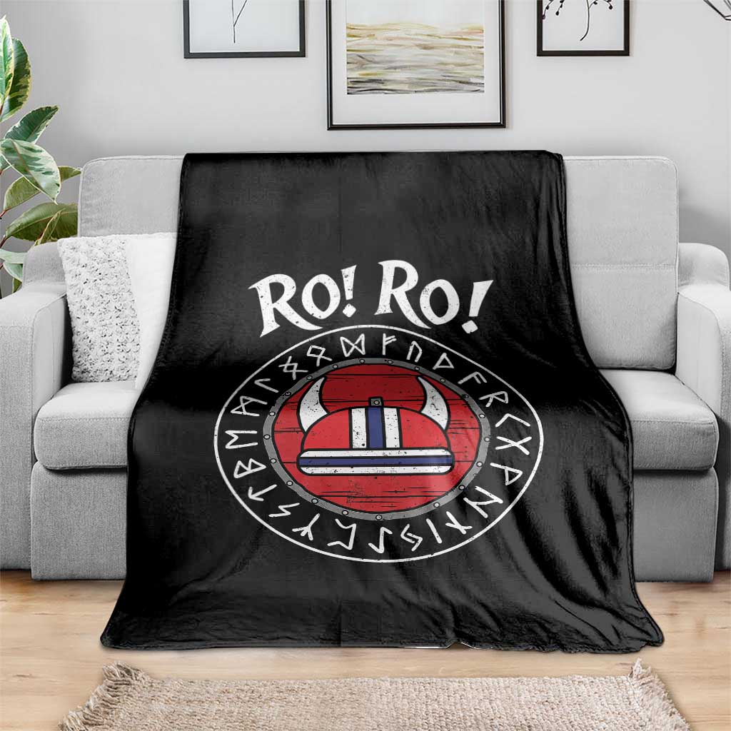 Ro Ro Ro Viking Chant Norway Football Fans Throw Blanket Norwegian Pride Distressed Norse Runes Shield Patriotic Supporter