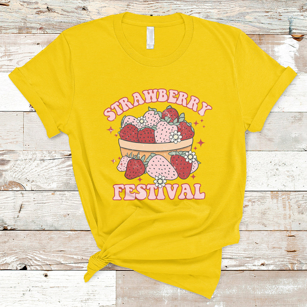 Retro Strawberry Festival Fruit Lover Botanical Fruit Strawberry Lovers T-shirt, Strawberry Shirt, Spring Season Shirt T-Shirt - Wonder Print Shop