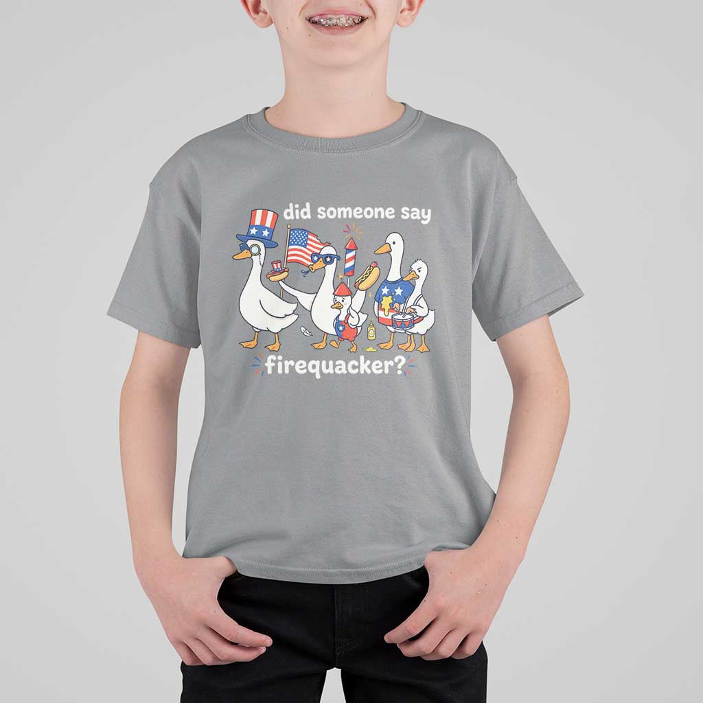 Funny Patriotic Duck Family 4th of July Fireworks T Shirt For Kid Did Someone Say Firequacker Word Pun Cute Graphic