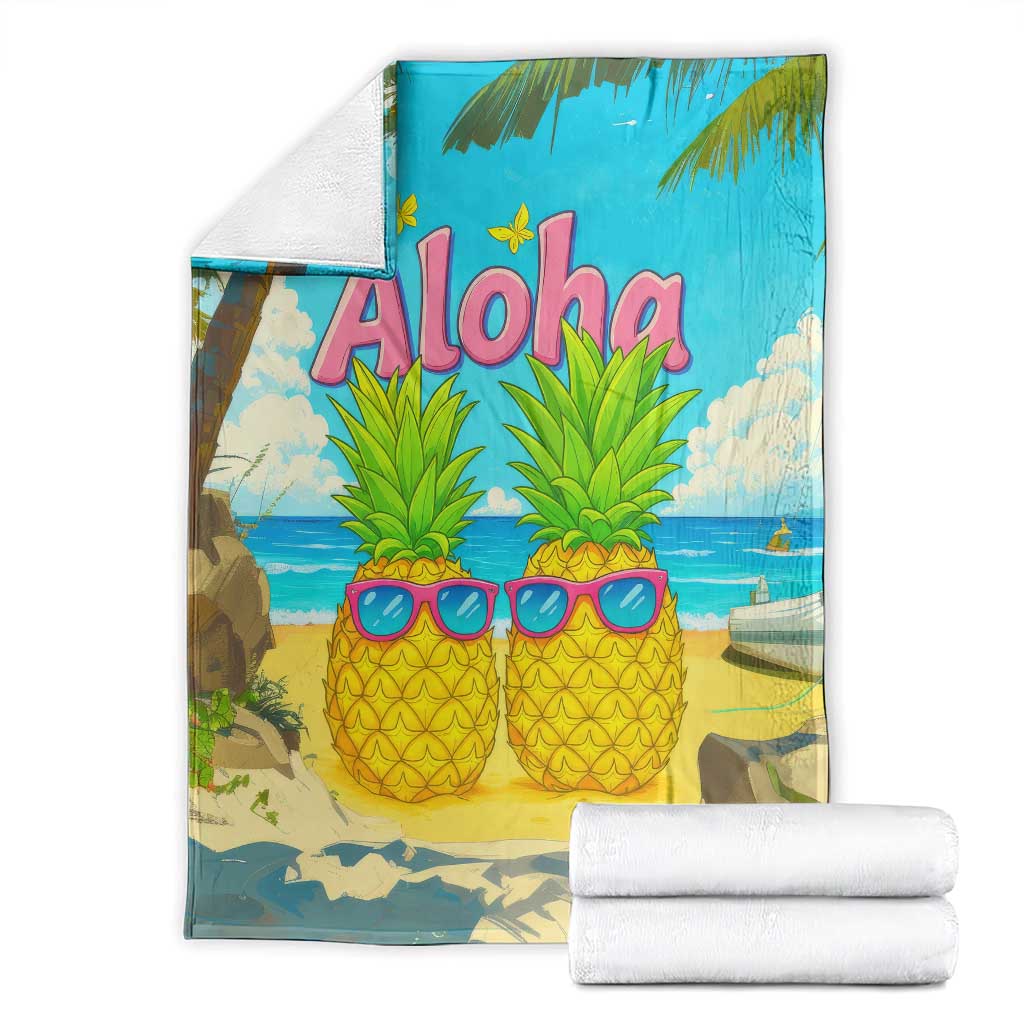 Aloha Sunglasses Pineapples Tropical Hawaii Throw Blanket Beach Vacation Oasis Summer Vibes
