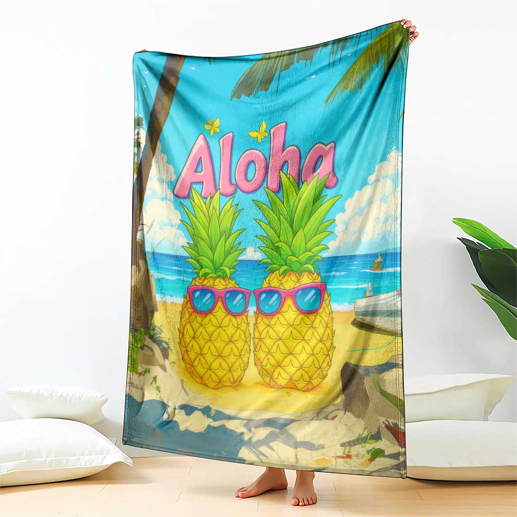 Aloha Sunglasses Pineapples Tropical Hawaii Throw Blanket Beach Vacation Oasis Summer Vibes