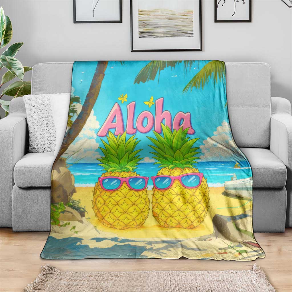 Aloha Sunglasses Pineapples Tropical Hawaii Throw Blanket Beach Vacation Oasis Summer Vibes