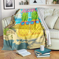 Aloha Sunglasses Pineapples Tropical Hawaii Throw Blanket Beach Vacation Oasis Summer Vibes