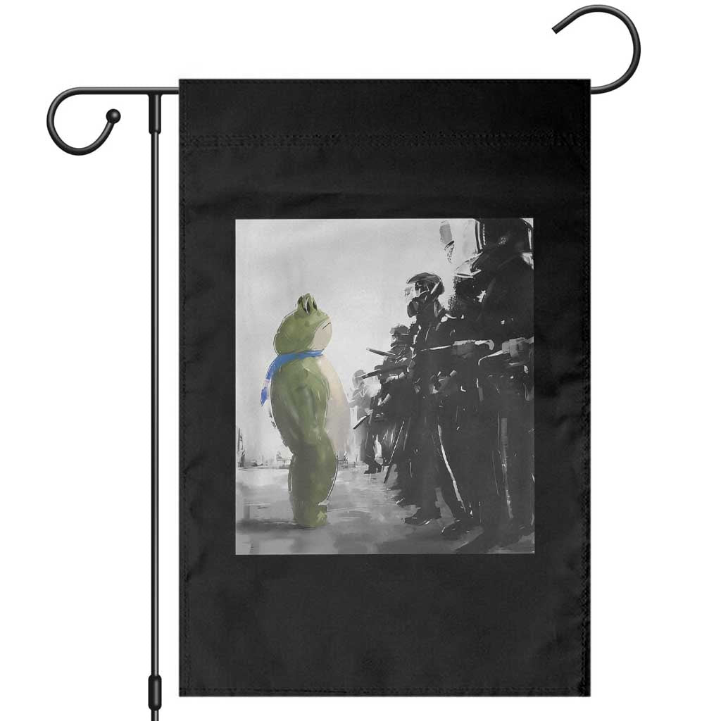 Frog Resist Garden Flag Free Portland Oregon Freedom Fighters - Wonder Print Shop