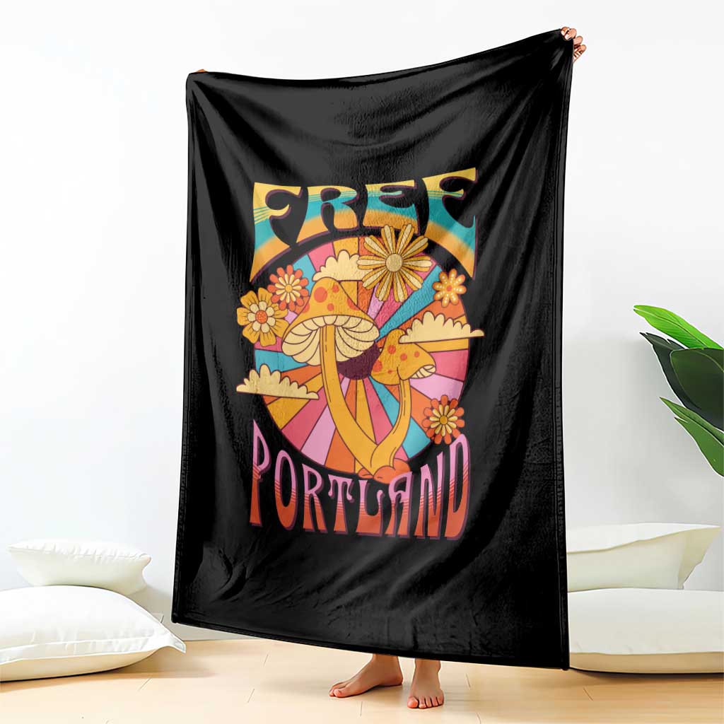Retro Free Portland Patriotic Throw Blanket Oregon Freedom Trippy 70s Mushroom Graphic - Wonder Print Shop