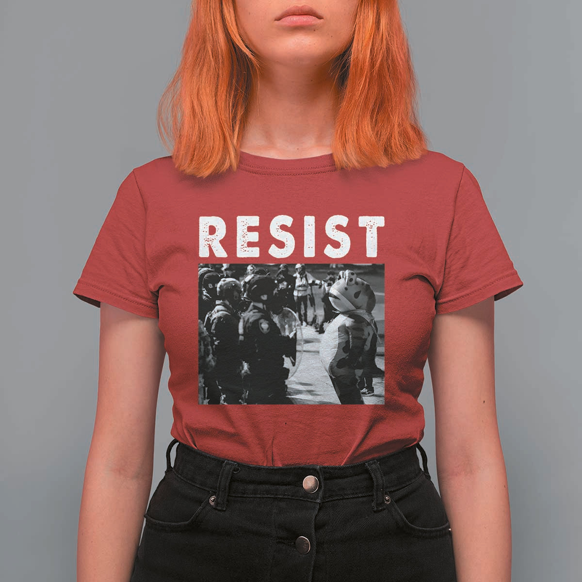 Portland Resist Frog T Shirt For Women Oregon Iconic Frogs Photo Protest Moment - Wonder Print Shop