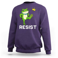 Resist Frog Kicking Crown Sweatshirt Funny No Kings In America Free Portland - Wonder Print Shop