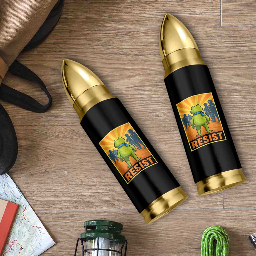 Resist Frog Graphic Bullet Tumbler Protest Stand Against Fascism - Wonder Print Shop