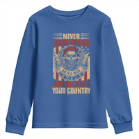 American Veteran Youth Sweatshirt Never Underestimate An Old Man Who Defended Your Country