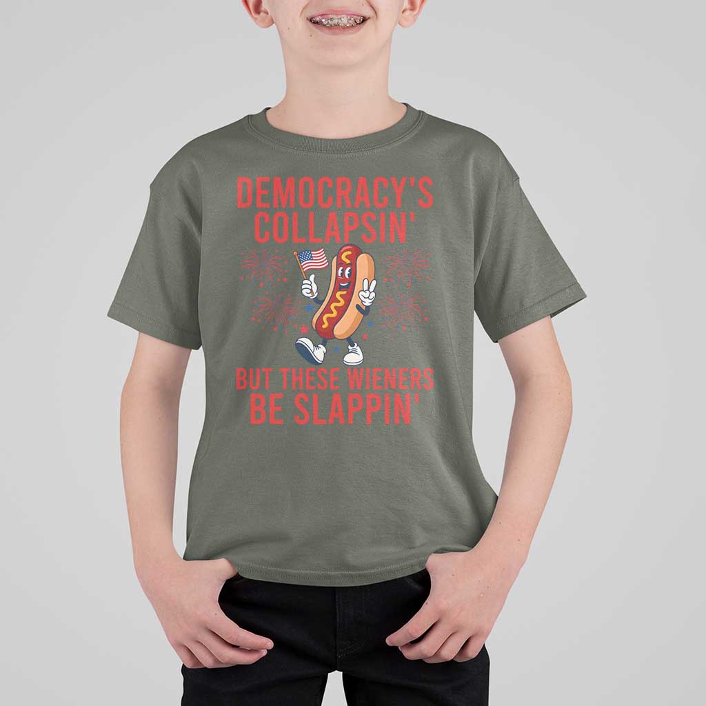 Funny Patriotic Hotdog Cartoon 4th of July Fireworks T Shirt For Kid Democracys Collapsin But These Wieners Be Slappin
